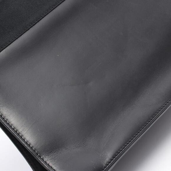 SALVATORE FERRAGAMO Black Leather Bag - Picture 11 of 11